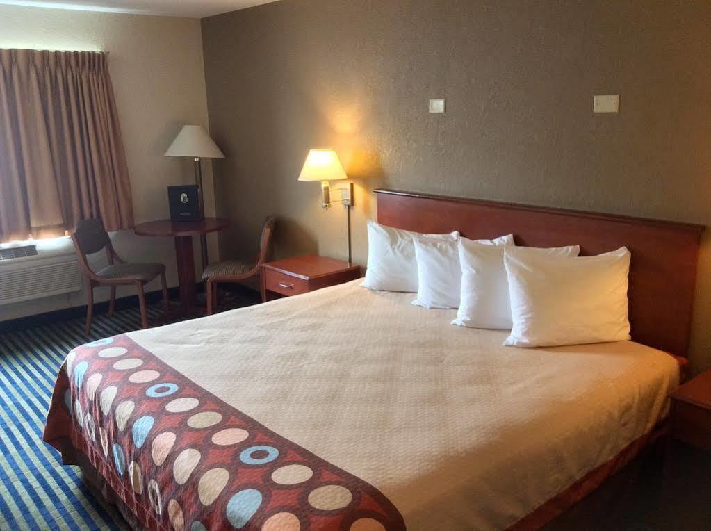 Super 8 By Wyndham Marshalltown Kültér fotó