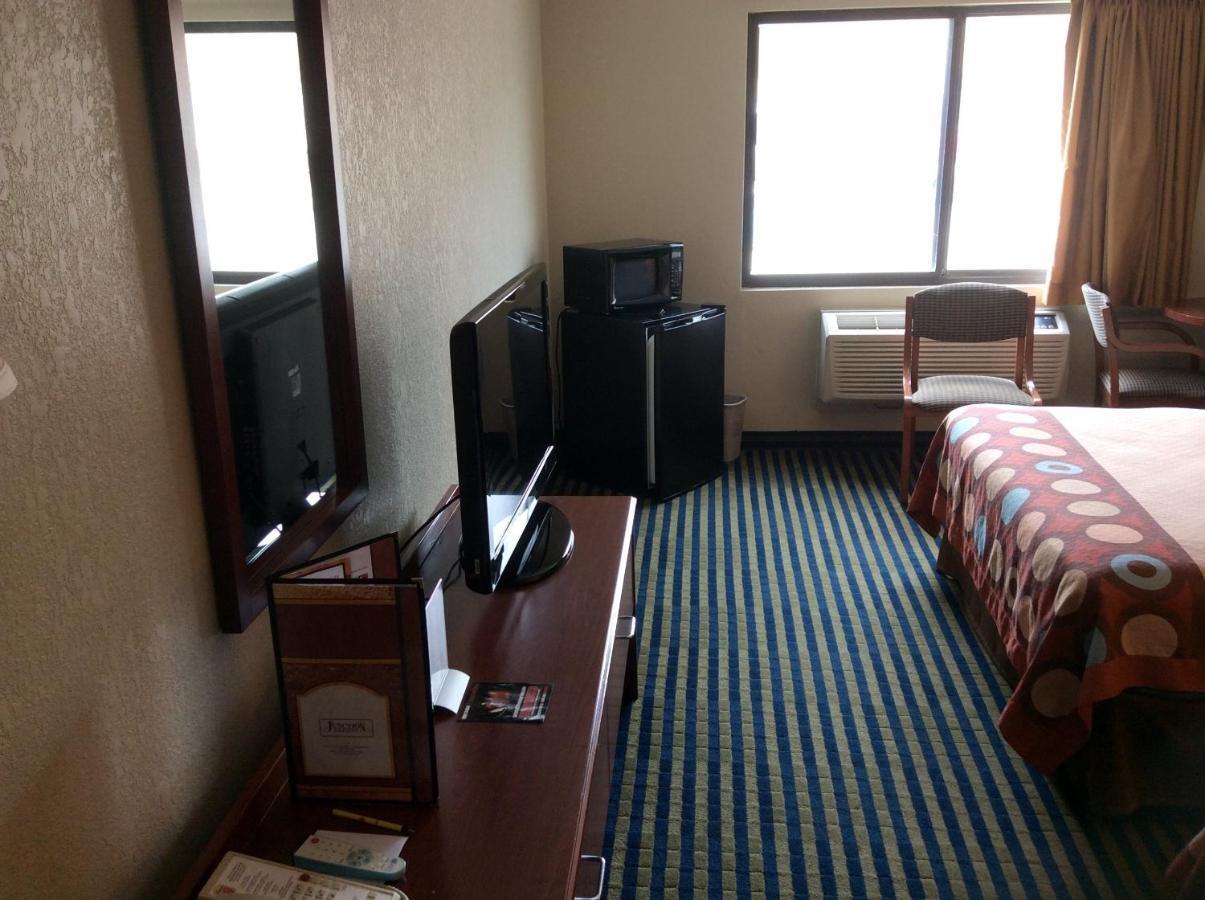 Super 8 By Wyndham Marshalltown Szoba fotó